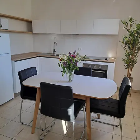 Apartman Elinor 2