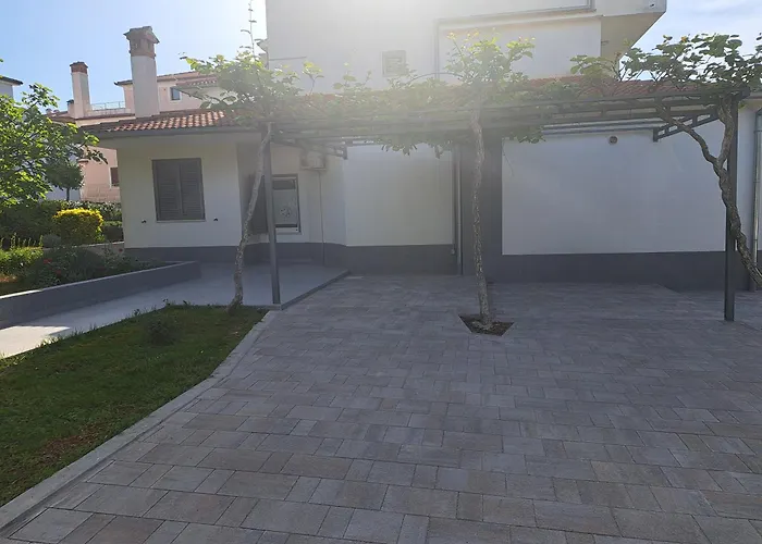 Elinor 2 Apartmán